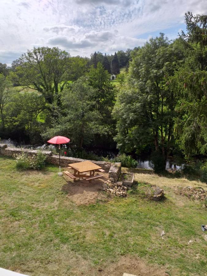 Gite Moulin De Ludieras Busserolles Dış mekan fotoğraf